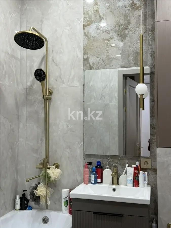 Продажа 2-комнатной квартиры, 41.8 м² в Астане - фото 4
