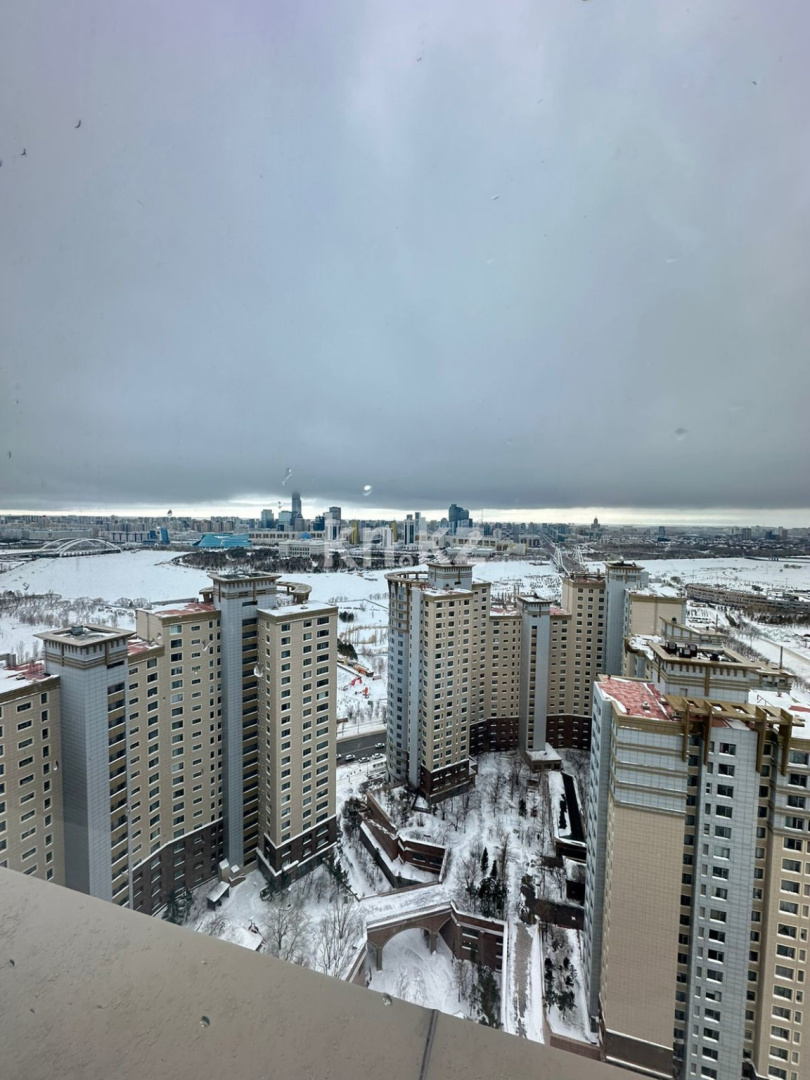 Продажа 4-комнатной квартиры, 300 м² в Астане - фото 19