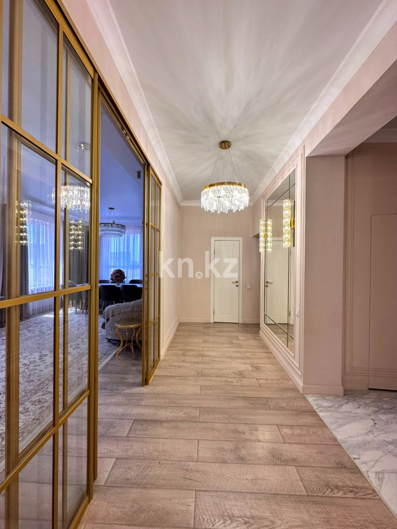 Продажа 5-комнатной квартиры, 160 м² в Караганде - фото 19