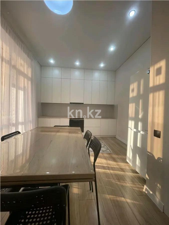 Продажа 3-комнатной квартиры, 81 м², ул. Бокейхана, дом  15/1 в Астане - фото 4