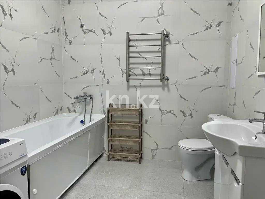Продажа 1-комнатной квартиры, 56 м² в Алматы - фото 4