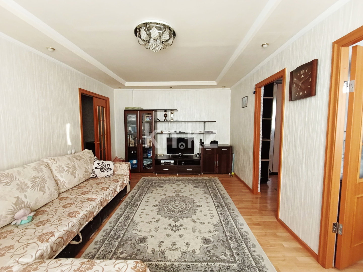 Продажа 3-комнатной квартиры, 60 м², мкр-н 23, дом  11 в Караганде