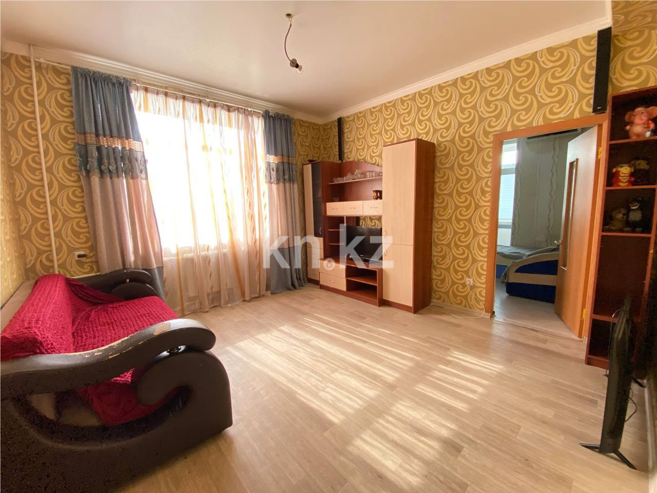 Продажа 2-комнатной квартиры, 43 м², ул. Дружбы в Караганде