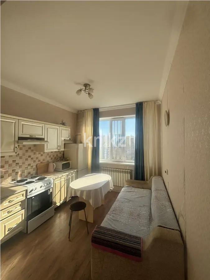 Продажа 1-комнатной квартиры, 36.7 м², пр. Кошкарбаева, дом  32/4 в Астане - фото 2