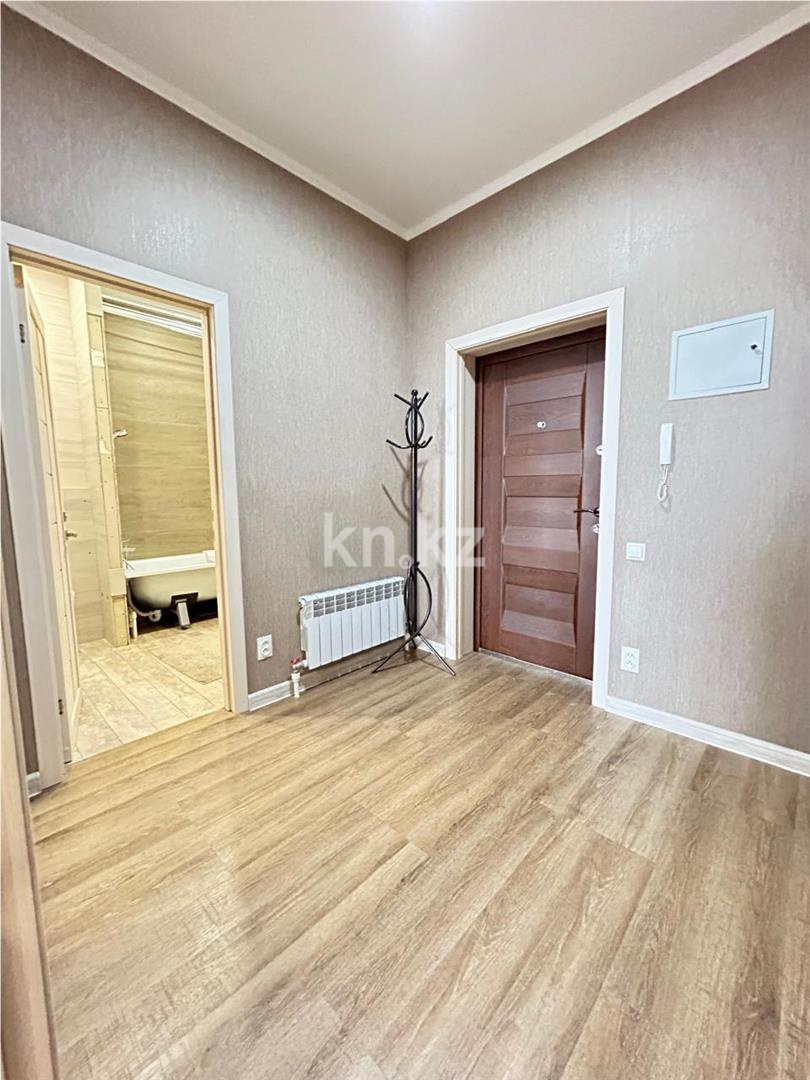 Продажа 2-комнатной квартиры, 65 м², ул. Алиханова, дом  37/4 в Караганде - фото 22