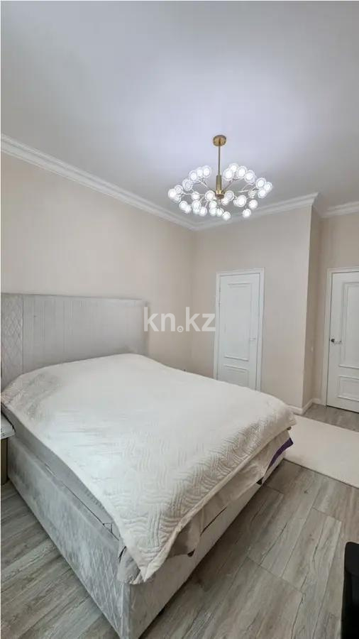 Продажа 2-комнатной квартиры, 70 м², пр. Мангилик Ел, дом  49 в Астане - фото 2