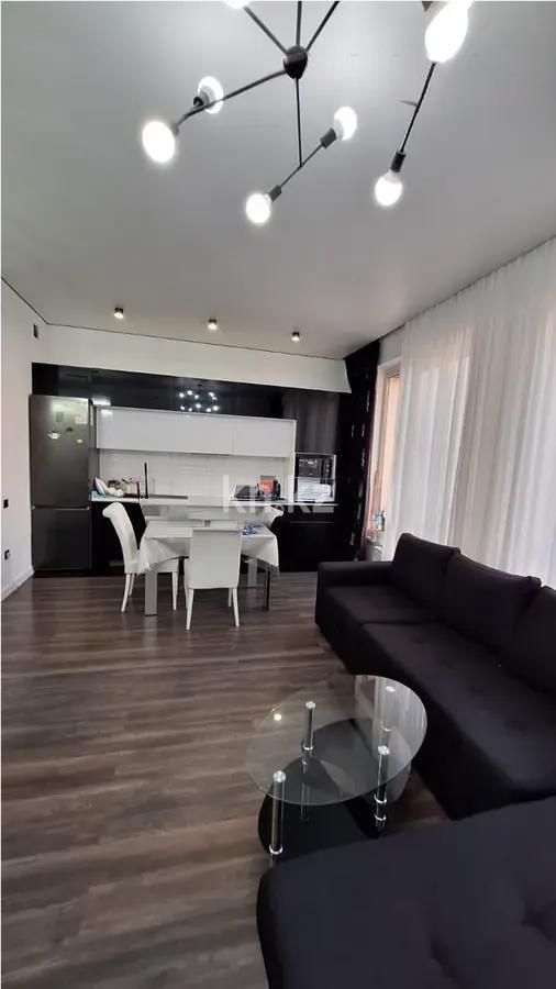 Продажа 2-комнатной квартиры, 65 м², пр. Абая, дом  164/6 в Алматы