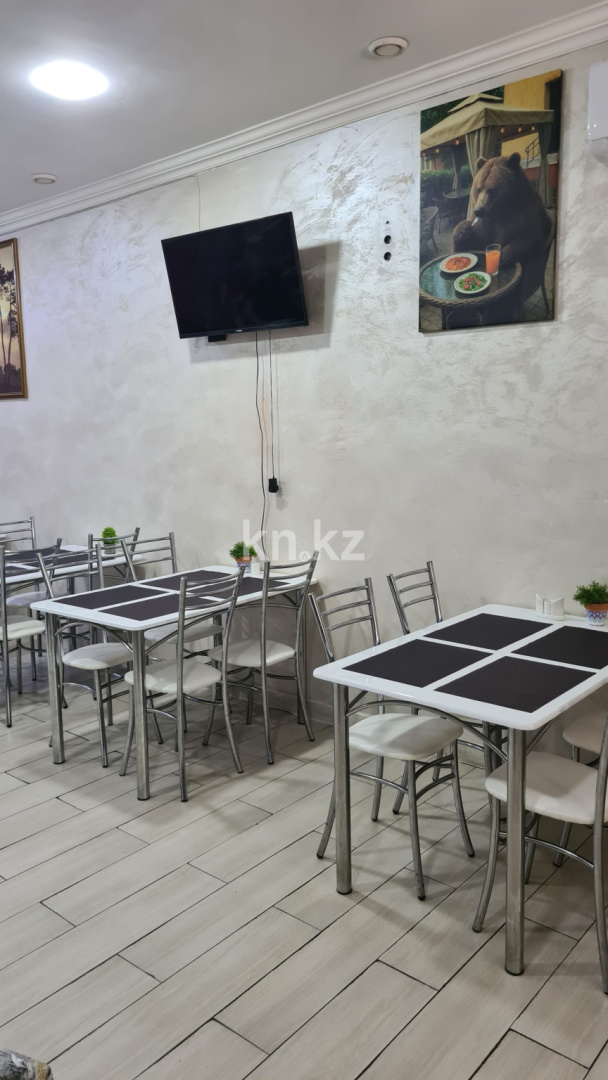 Продажа , 100 м², ул. Абая, дом  16 в Караганде