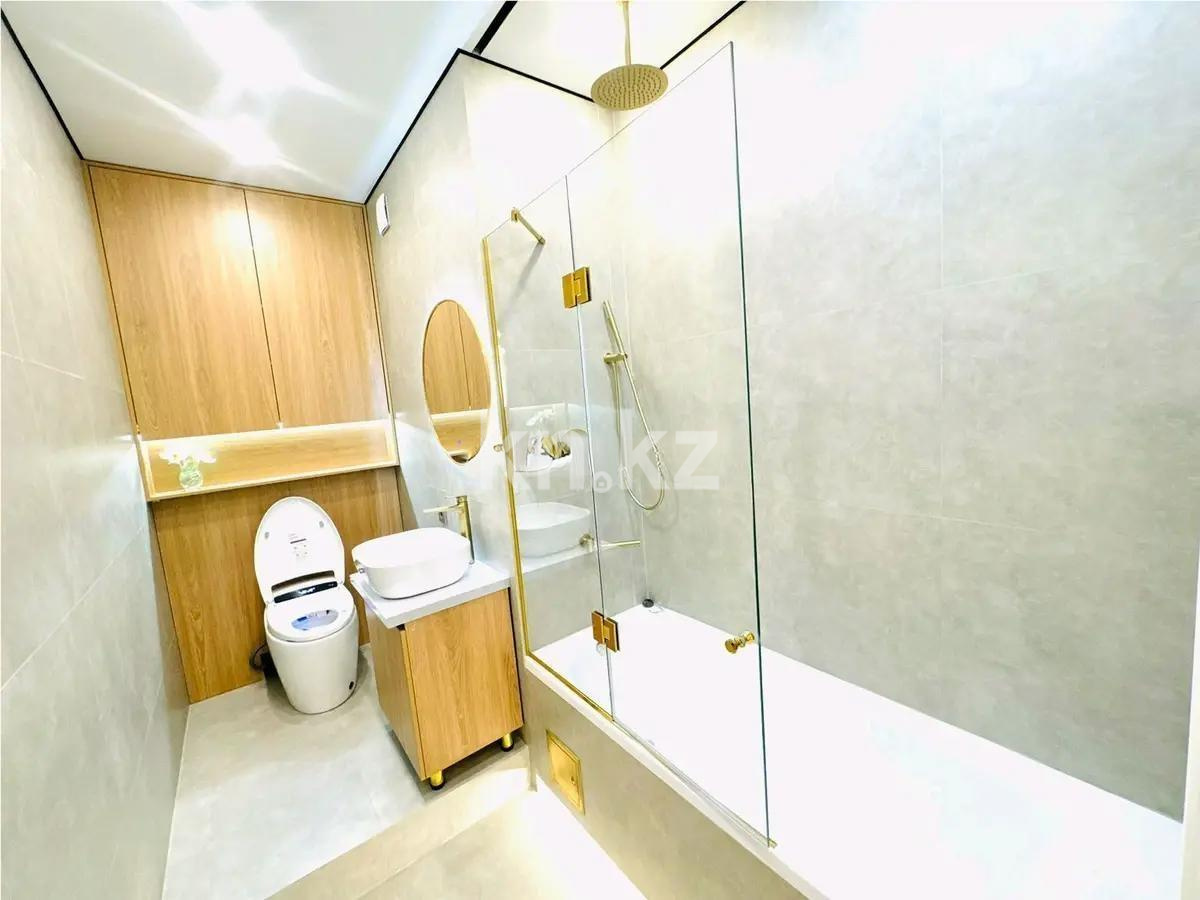 Продажа 3-комнатной квартиры, 71.2 м² в Алматы - фото 3