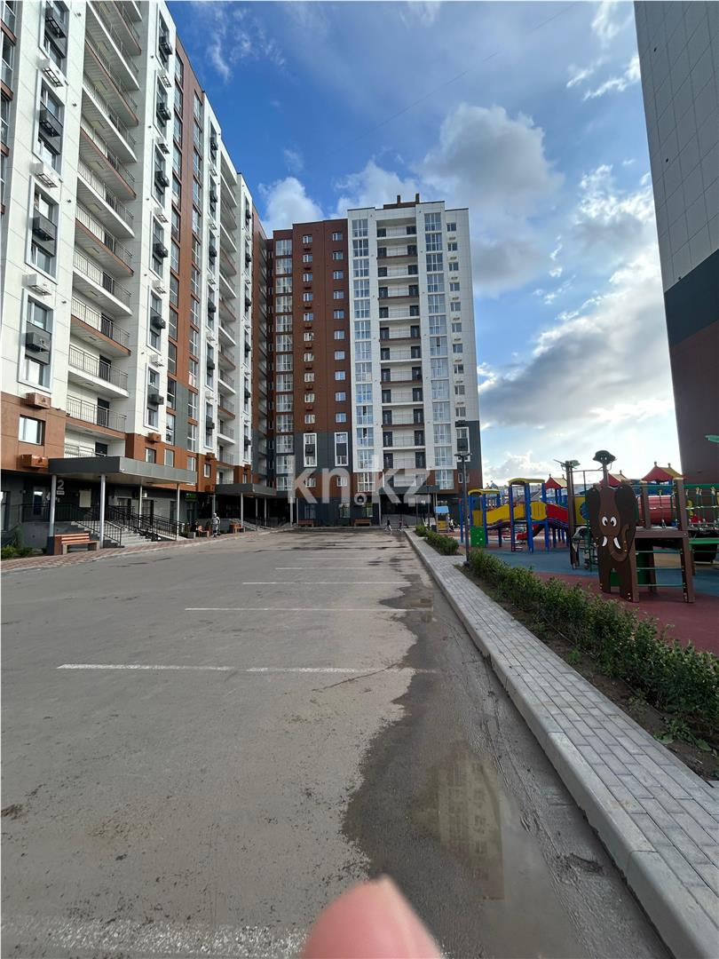 Продажа 3-комнатной квартиры, 83 м², ул. Муканова в Караганде - фото 14