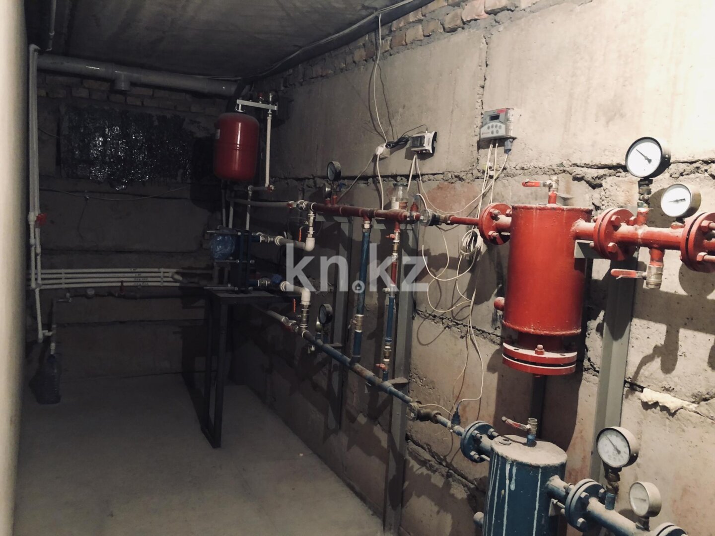 Продажа 5-комнатного дома, 400 м² в Караганде - фото 16