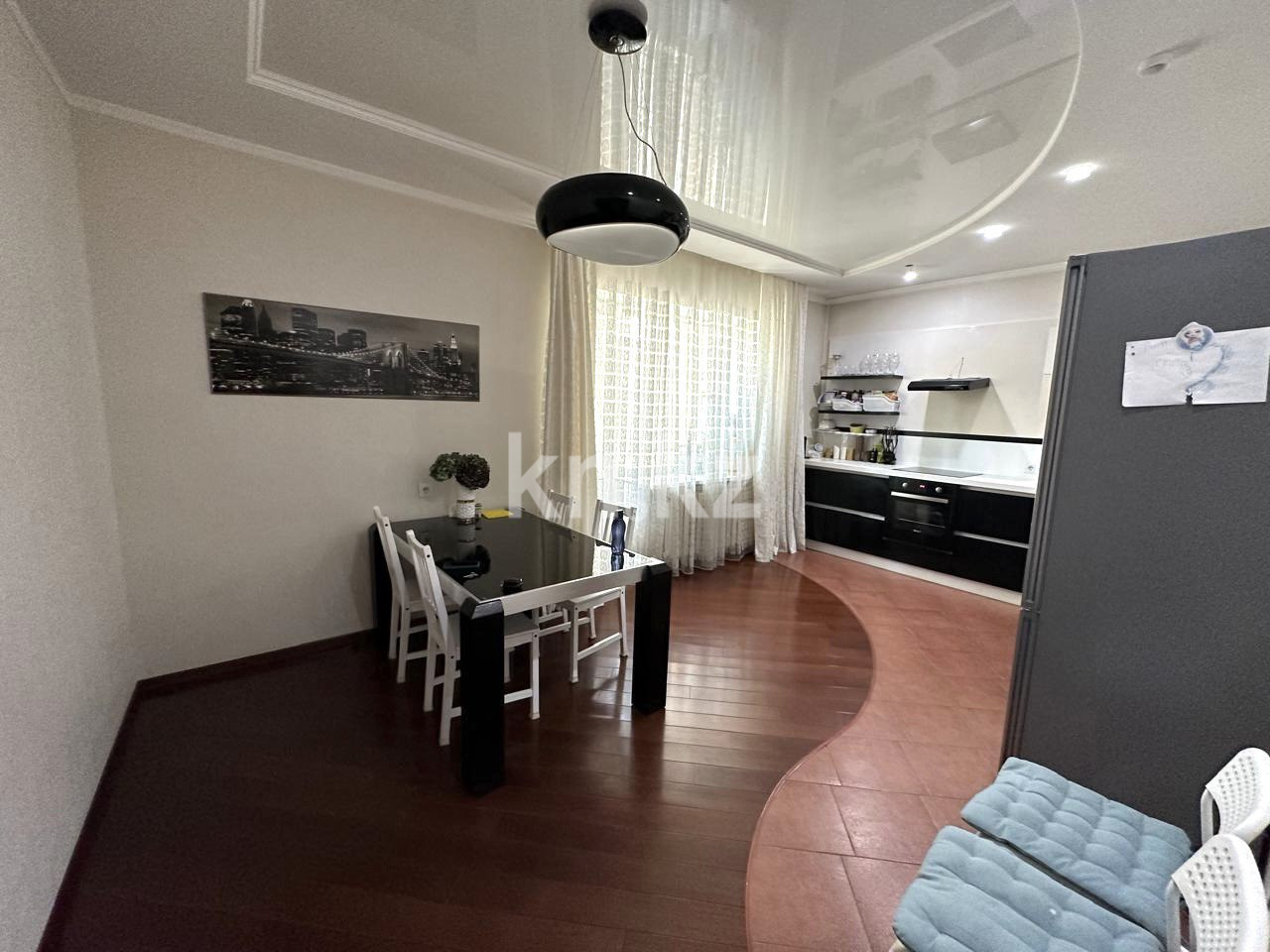 Аренда 3-комнатной квартиры, 136 м² в Астане - фото 2