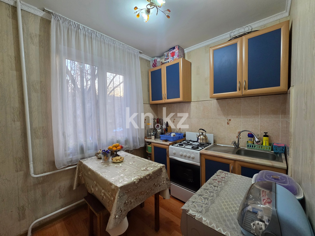 Продажа 2-комнатной квартиры, 43 м², мкр-н Аксай-2, дом  3 в Алматы - фото 3