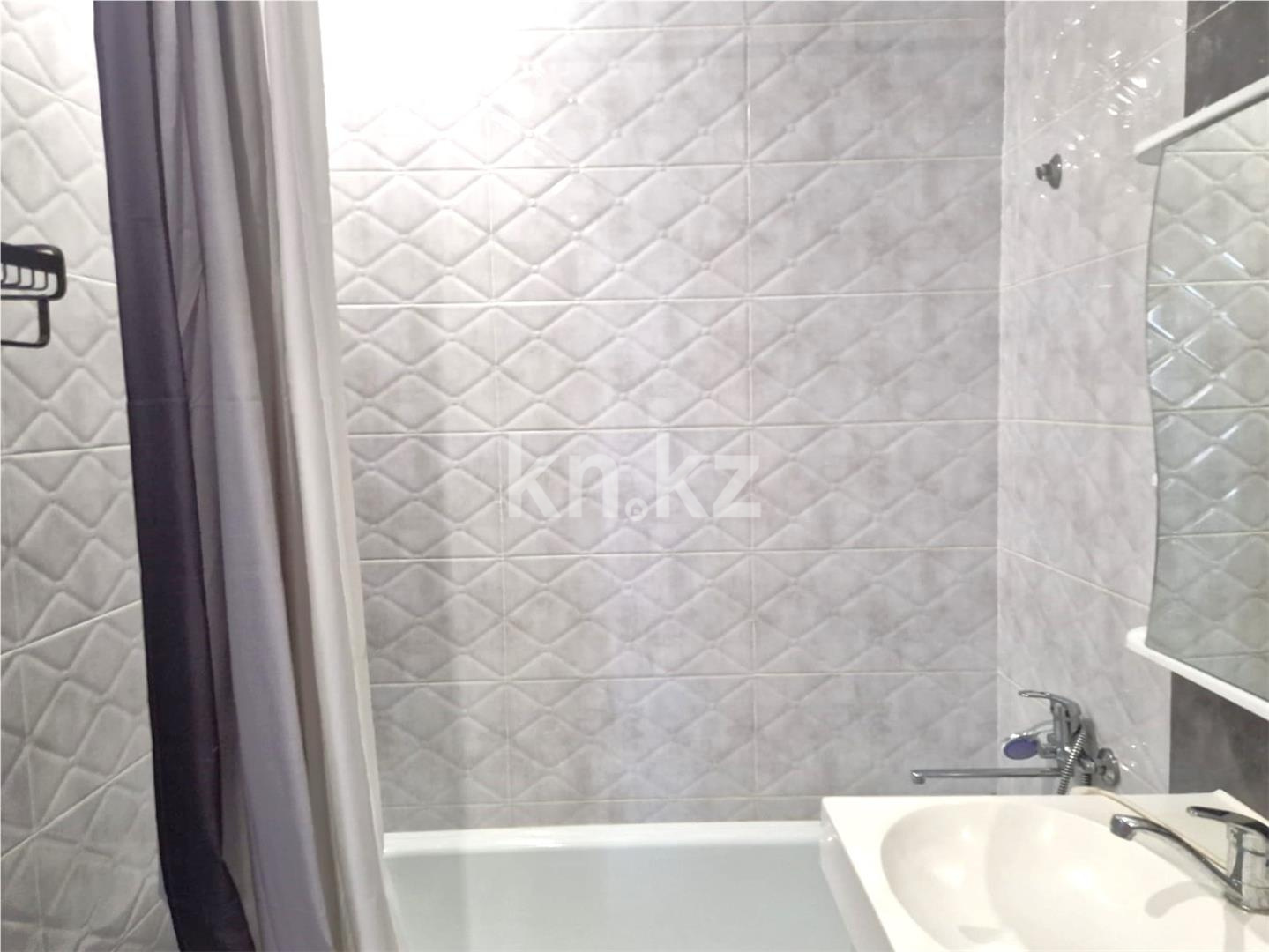 Продажа 2-комнатной квартиры, 43 м², ул. Ашимова в Караганде - фото 7