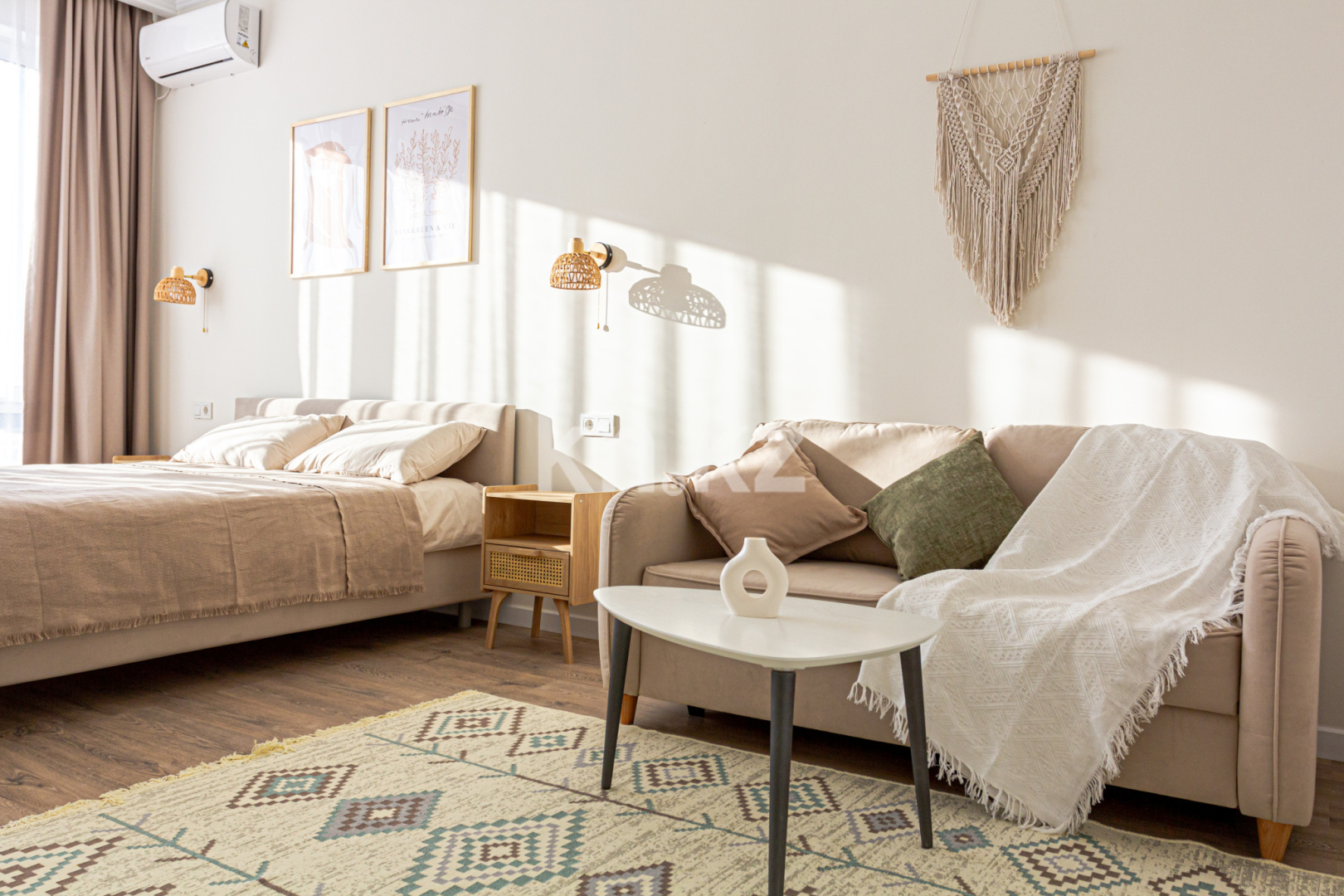 Аренда 1-комнатной квартиры, 45 м² в Астане