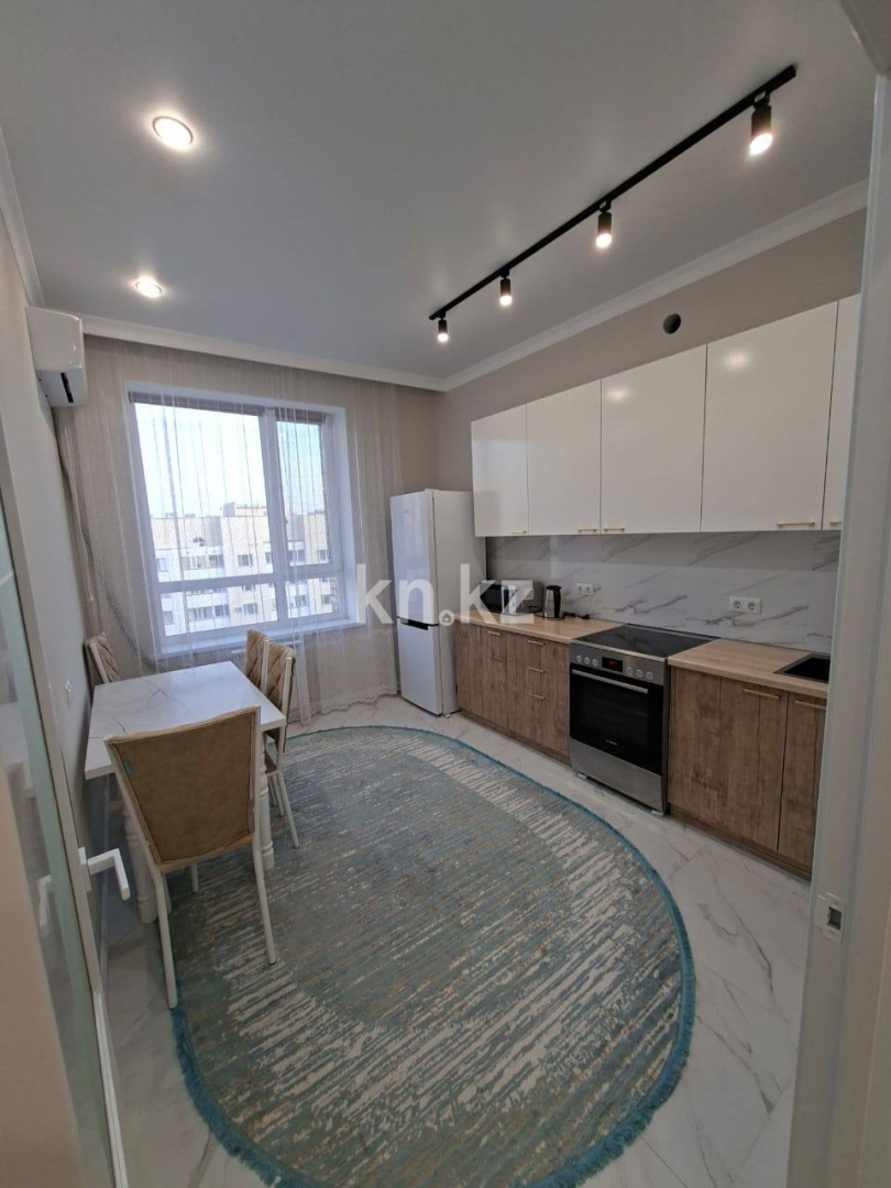 Аренда 1-комнатной квартиры, 37 м², ул. Култегин, дом  4 в Астане