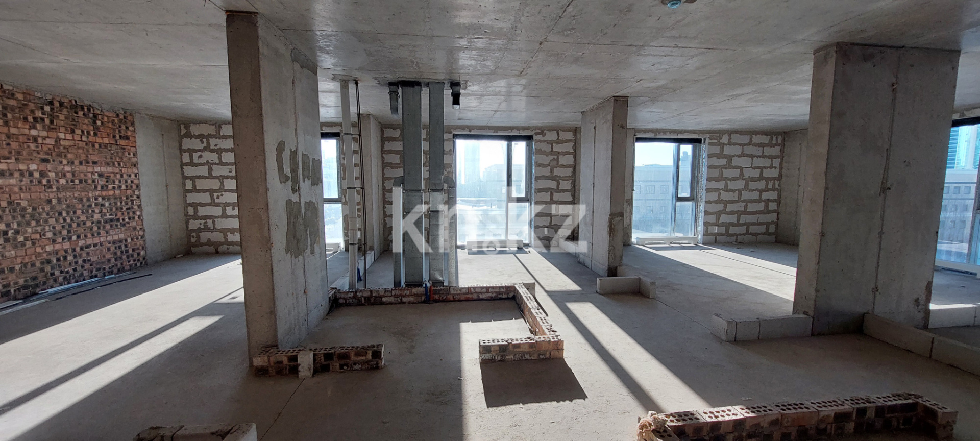 Продажа 4-комнатной квартиры, 157 м² в Астане - фото 13