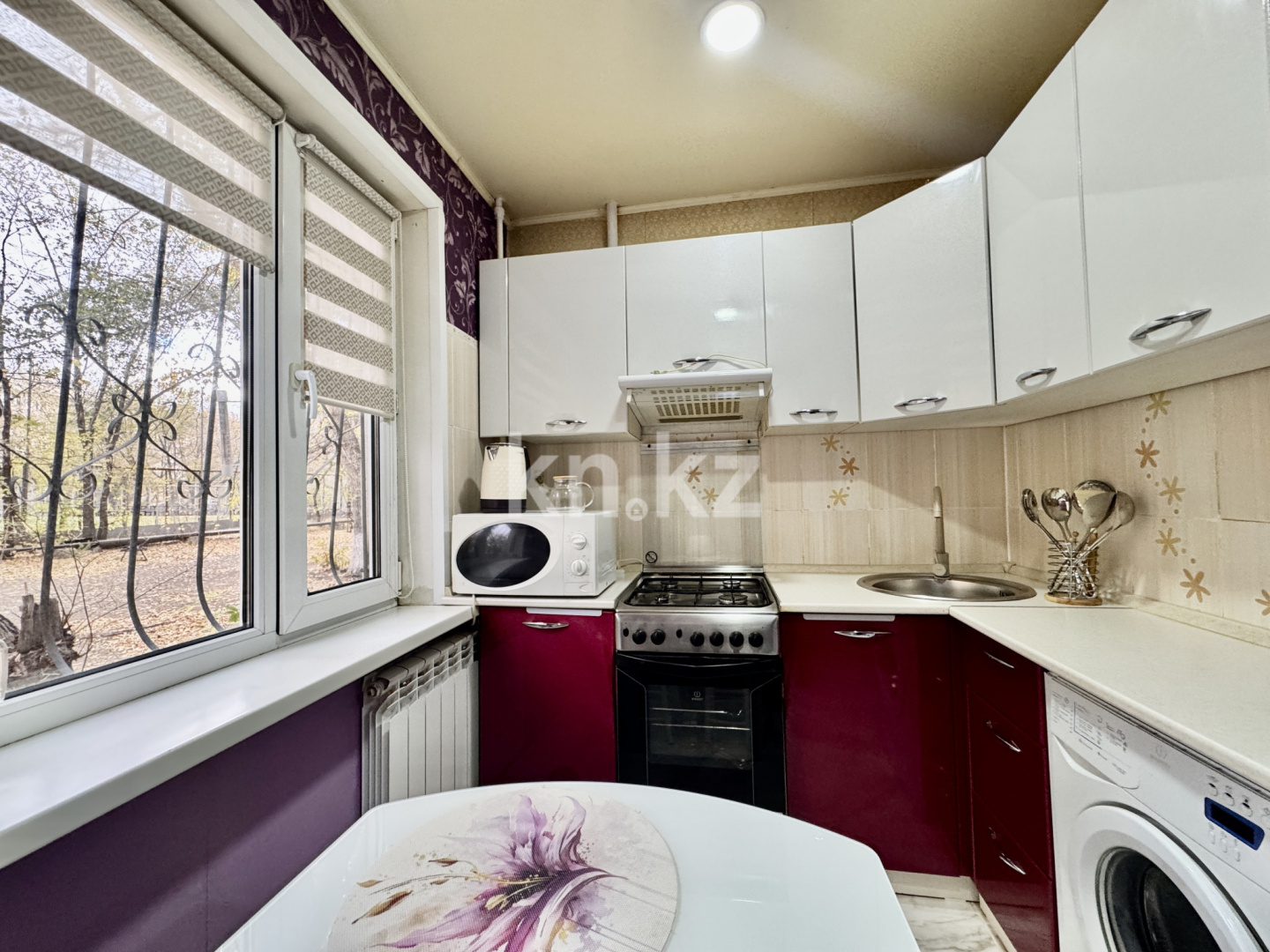 Продажа 2-комнатной квартиры, 43 м², ул. Ержанова, дом  37 в Караганде - фото 10