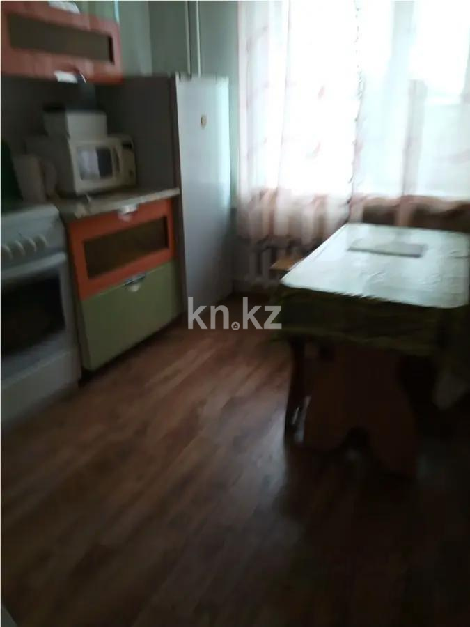 Продажа 2-комнатной квартиры, 55 м², пр. Строителей, дом  5 в Караганде - фото 3