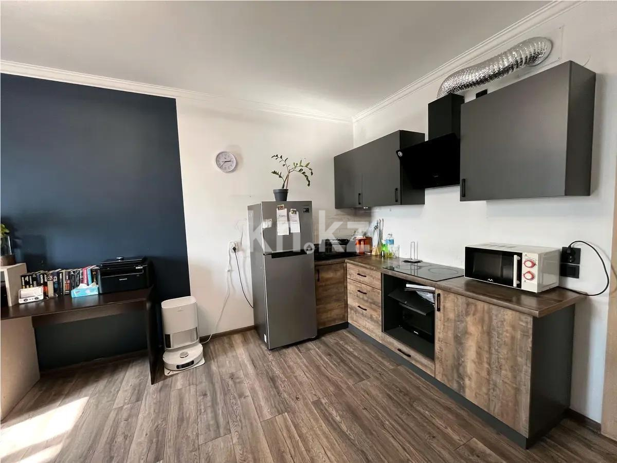 Продажа 2-комнатной квартиры, 51.8 м², ул. Утеген батыра, дом  17б в Алматы - фото 3