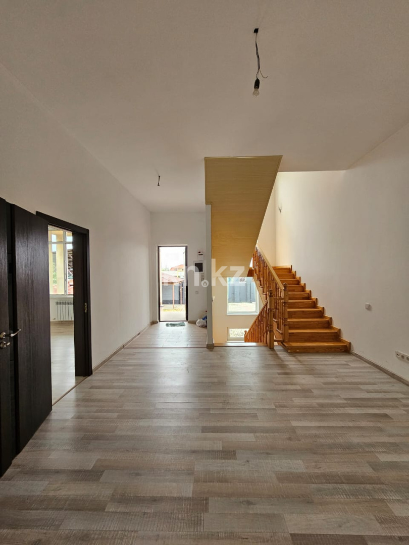 Продажа 8-комнатного дома, 750 м² в Алматы - фото 2