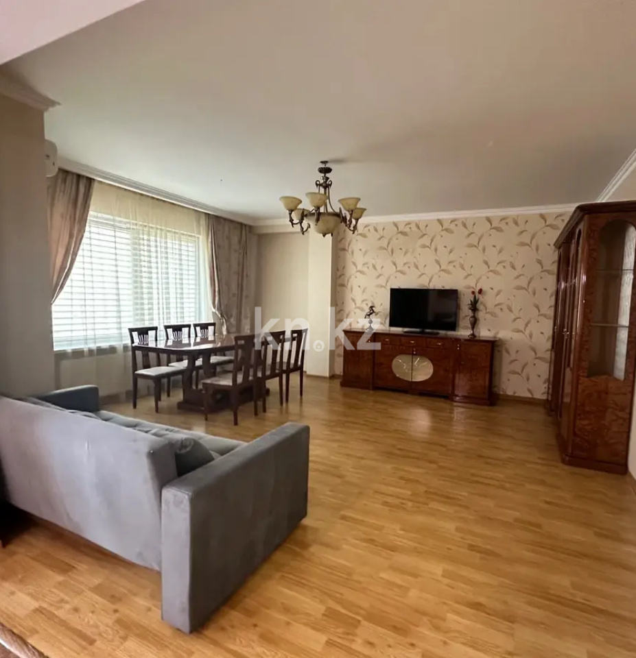 Аренда 2-комнатной квартиры, 75 м², ул. Ходжанова, дом  76 - пр. Аль-Фараби в Алматы