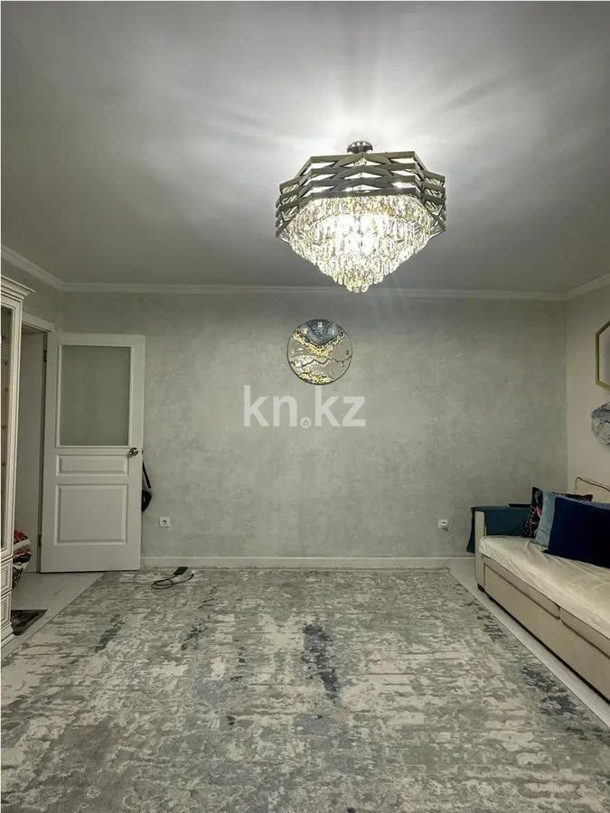 Продажа 2-комнатной квартиры, 65 м², мкр-н Аккент, дом  50 в Алматы