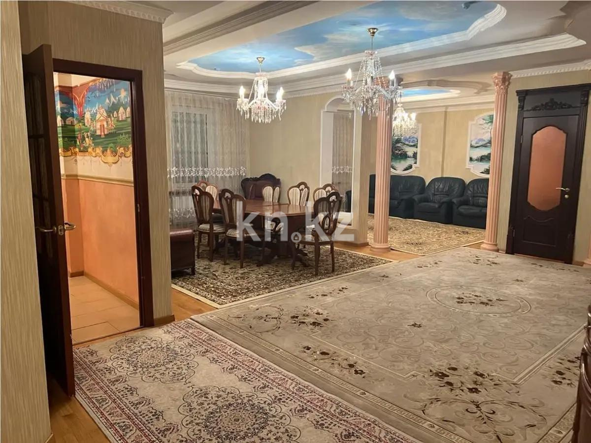 Продажа 6-комнатной квартиры, 220 м², пр. Кабанбай батыра, дом  11 в Астане