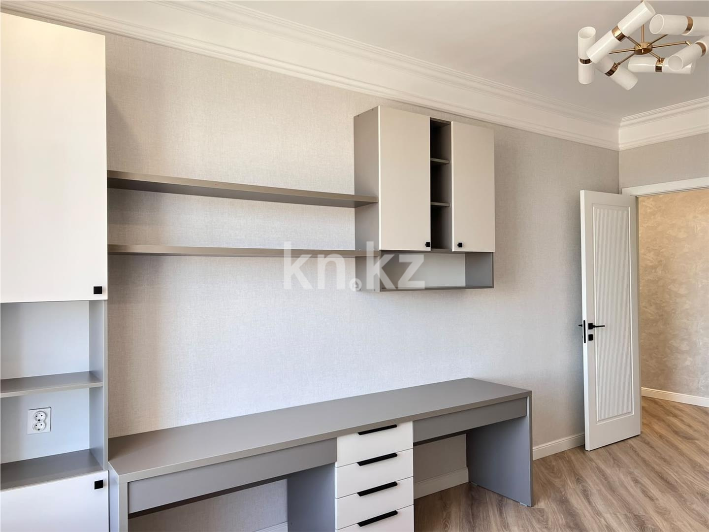 Продажа 4-комнатной квартиры, 136 м² в Караганде - фото 39