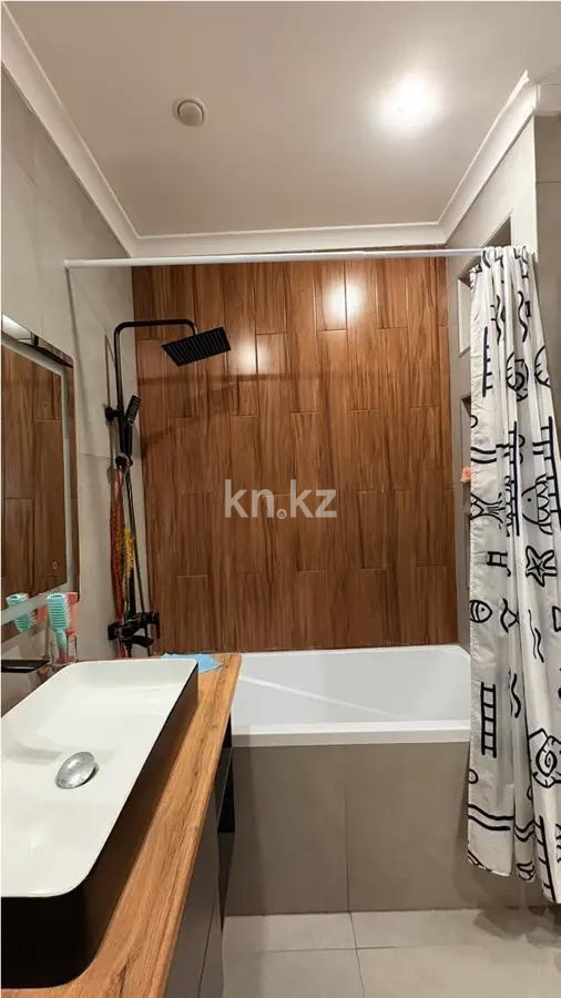 Продажа 3-комнатной квартиры, 69.5 м² в Алматы - фото 4