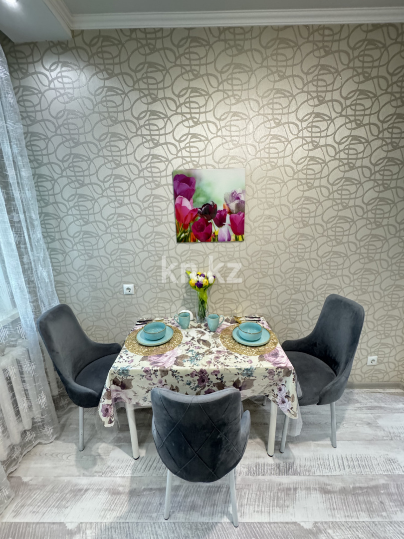 Аренда 1-комнатной квартиры посуточно, 40 м², ул. Керей, Жанибек хандар, дом  12/1 - пр. Кабанбай батыра в Астане - фото 12