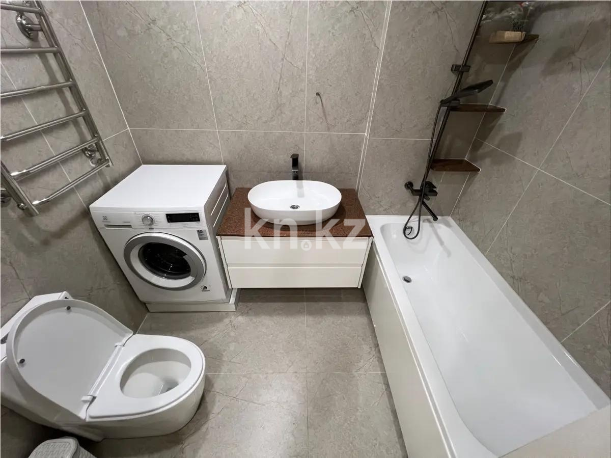 Продажа 2-комнатной квартиры, 61.5 м² в Алматы - фото 2