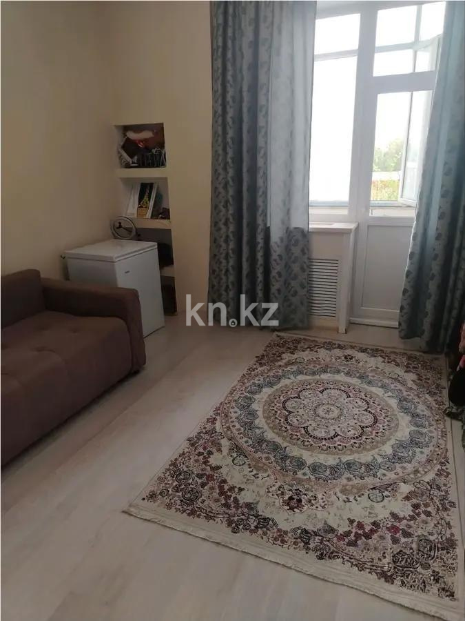 Продажа 2-комнатной квартиры, 70.2 м², пр. Кошкарбаева, дом  34 в Астане - фото 2