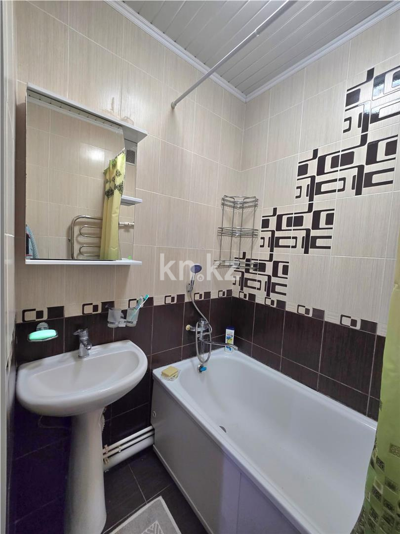 Продажа 2-комнатной квартиры, 65 м² в Караганде - фото 9