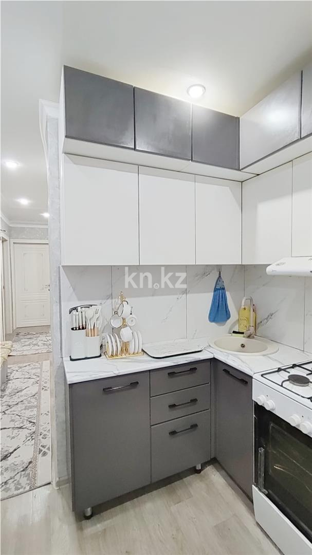 Продажа 3-комнатной квартиры, 63 м², мкр-н 14 в Караганде - фото 8