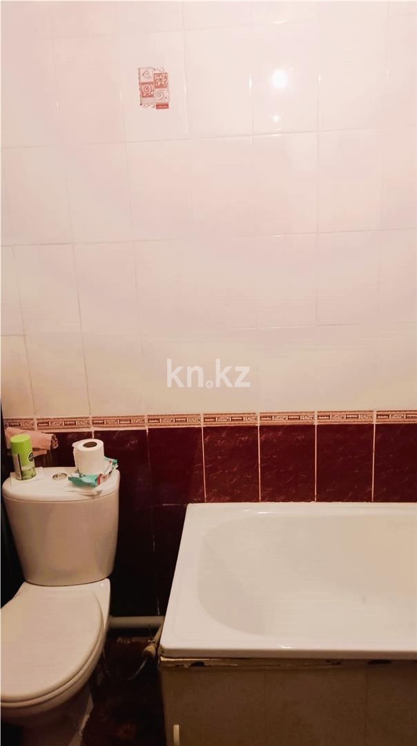 Продажа 1-комнатной квартиры, 32 м², ул. Ержанова в Караганде - фото 4