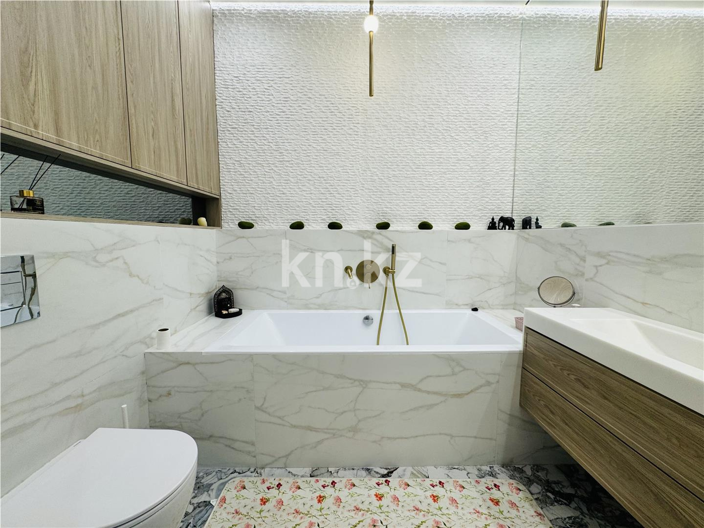 Продажа 3-комнатной квартиры, 106 м², пр. Туран в Астане - фото 11