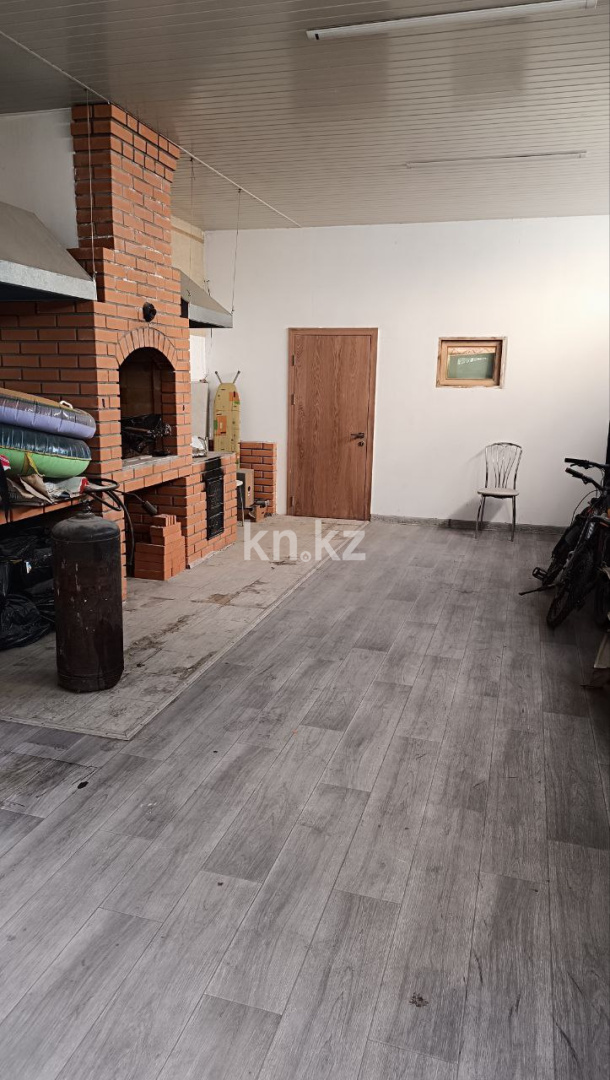 Продажа 5-комнатного дома, 300 м² в Алматы - фото 17