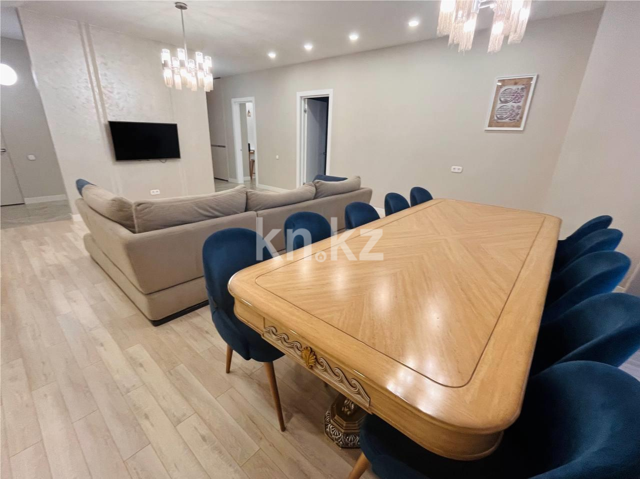 Продажа 4-комнатной квартиры, 151 м², ул. Ботаническая в Караганде - фото 4