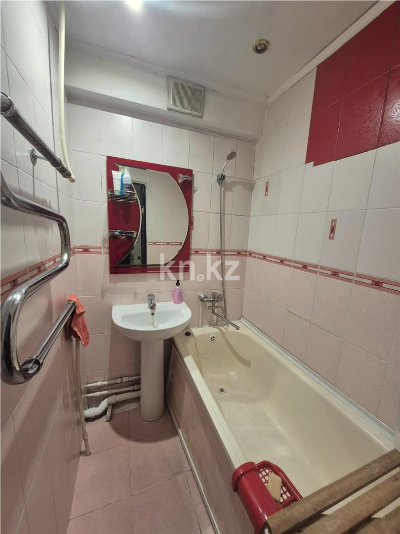 Продажа 4-комнатной квартиры, 76 м² в Караганде - фото 10