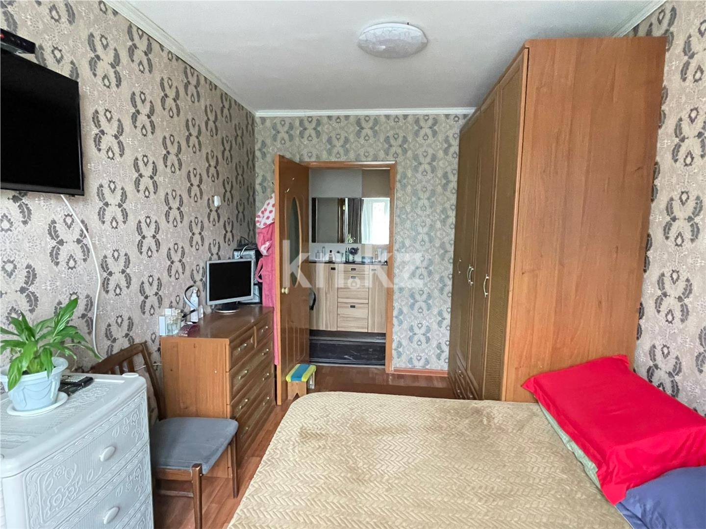 Продажа 4-комнатной квартиры, 60 м², ул. Абая в Сарани - фото 5