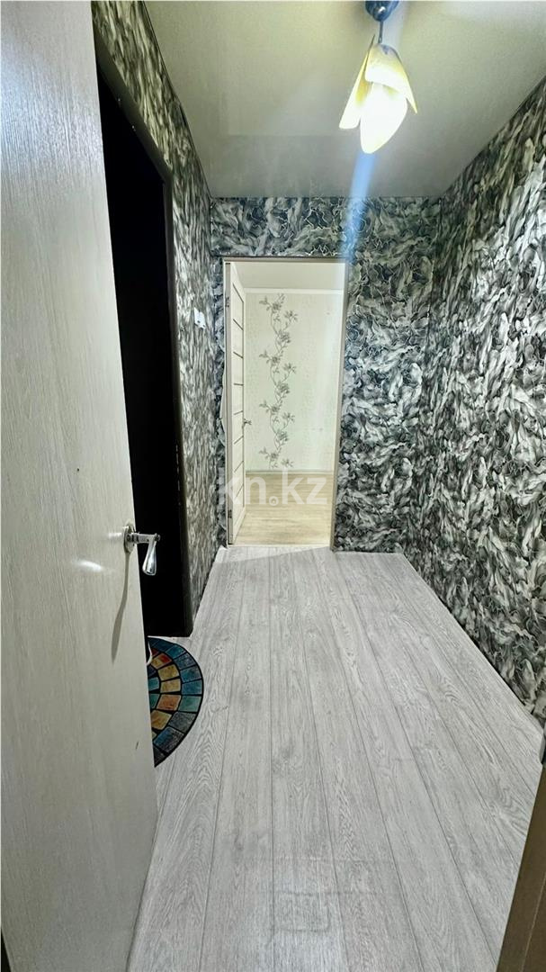 Продажа 1-комнатной квартиры, 32 м², мкр-н 12 в Караганде - фото 8