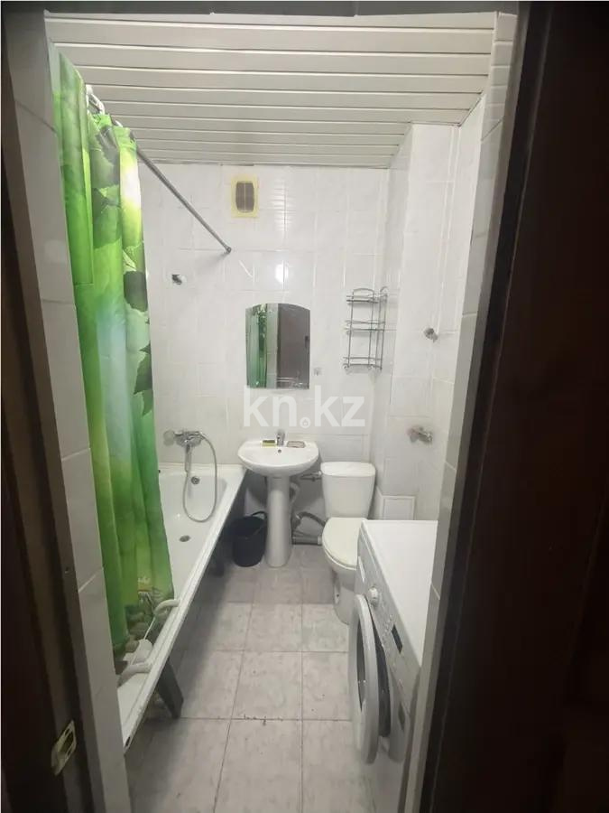 Продажа 1-комнатной квартиры, 38 м², пр. Республики, дом  49 в Астане - фото 3