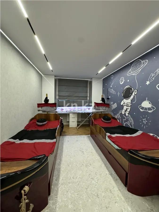 Продажа 4-комнатной квартиры, 131 м², ул. Шаляпина, дом  1/18 в Алматы - фото 2