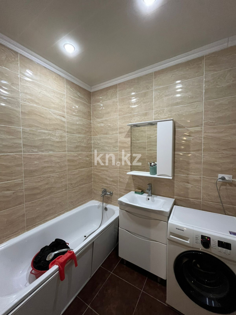 Продажа 2-комнатной квартиры, 65 м² в Караганде - фото 4