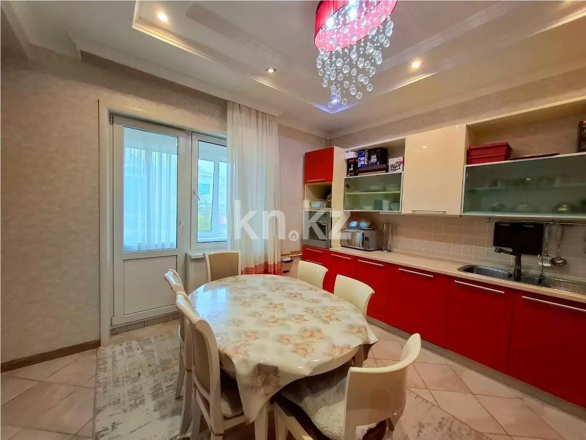 Продажа 3-комнатной квартиры, 142.3 м², ул. Иманова, дом  18/2 в Астане - фото 4