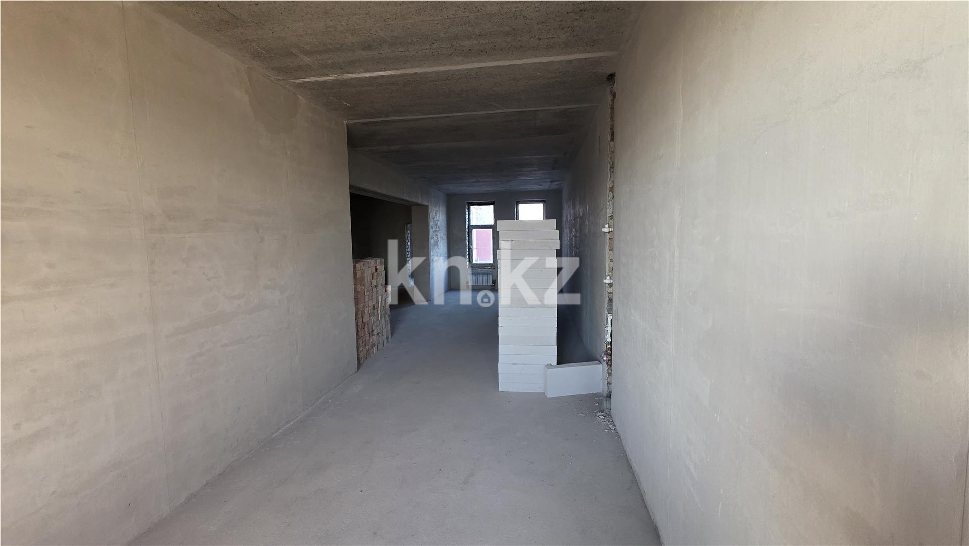 Продажа 3-комнатной квартиры, 108 м² в Караганде - фото 17
