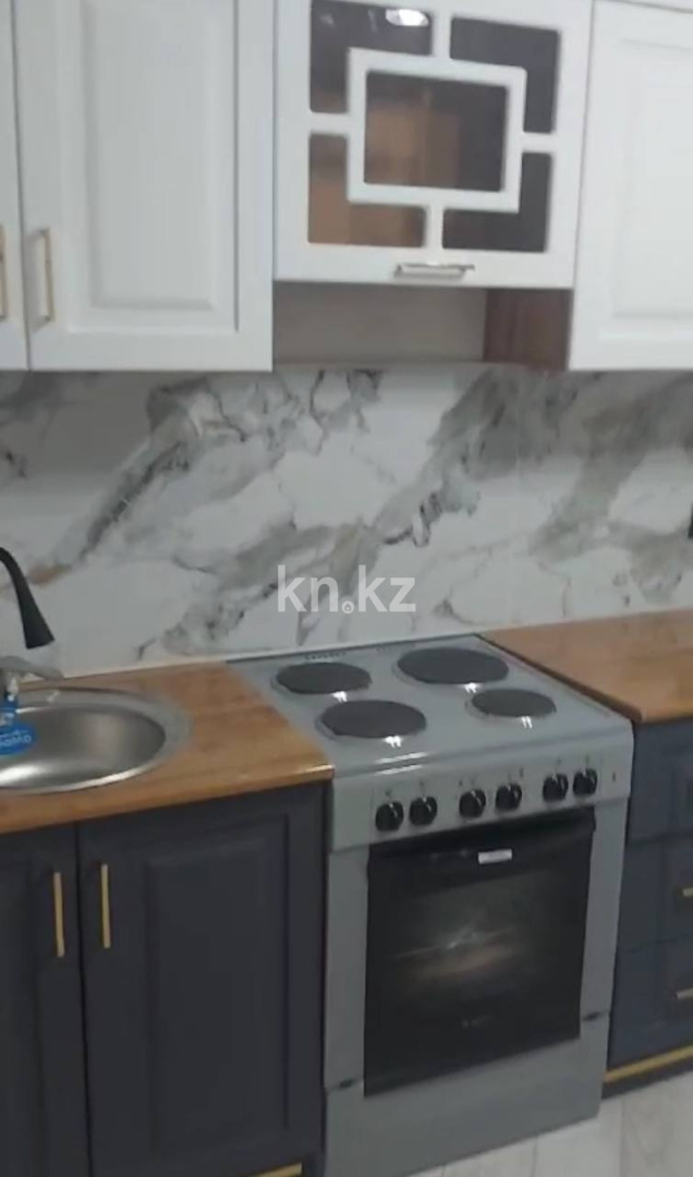 Аренда 1-комнатной квартиры, 40 м², ул. Бейбарыс Султан, дом  25/2 в Астане