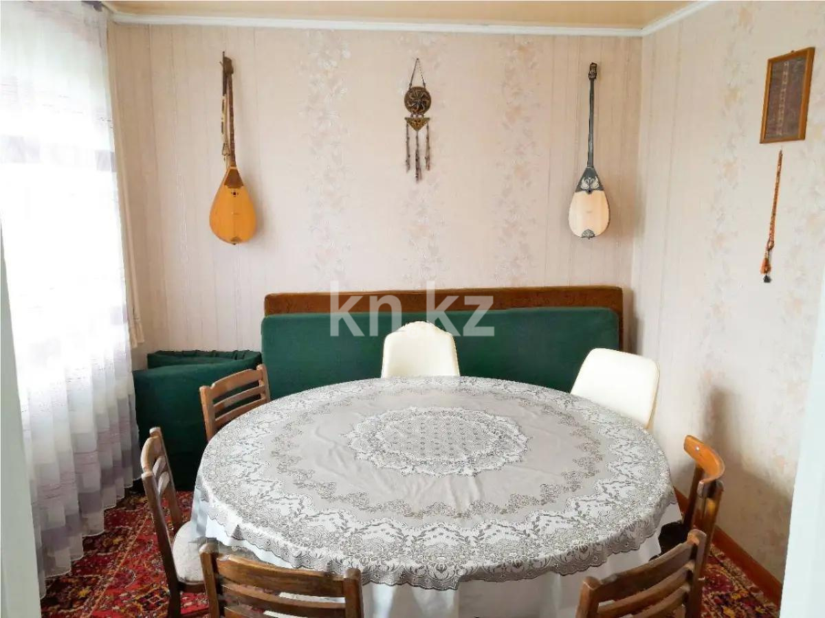 Продажа 4-комнатной квартиры, 62 м², мкр-н 23, дом  31 в Караганде - фото 2