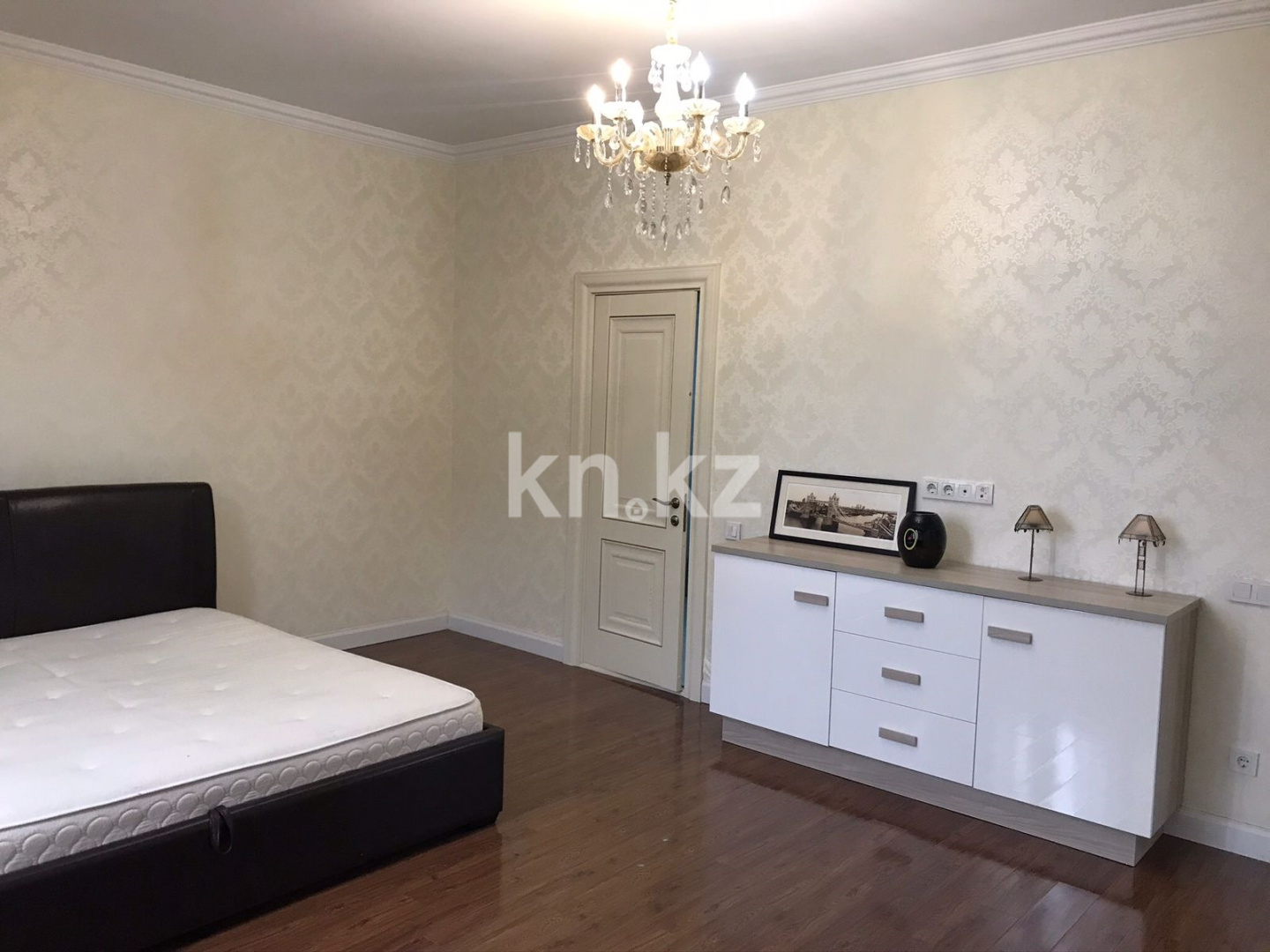 Продажа 3-комнатной квартиры, 105 м², улица Еркегали Рахмадиева в Алматы - фото 18